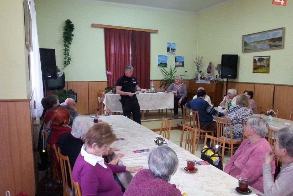 Ilustračný obrázok k článku FOTO: V Rožňave prebehla preventívna aktivita pre seniorov