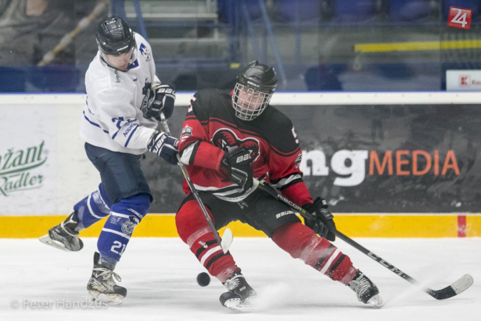 Ilustračný obrázok k článku Juniori v domácich zápasoch na výbornú. Do Bystrice s postupovým mečbalom