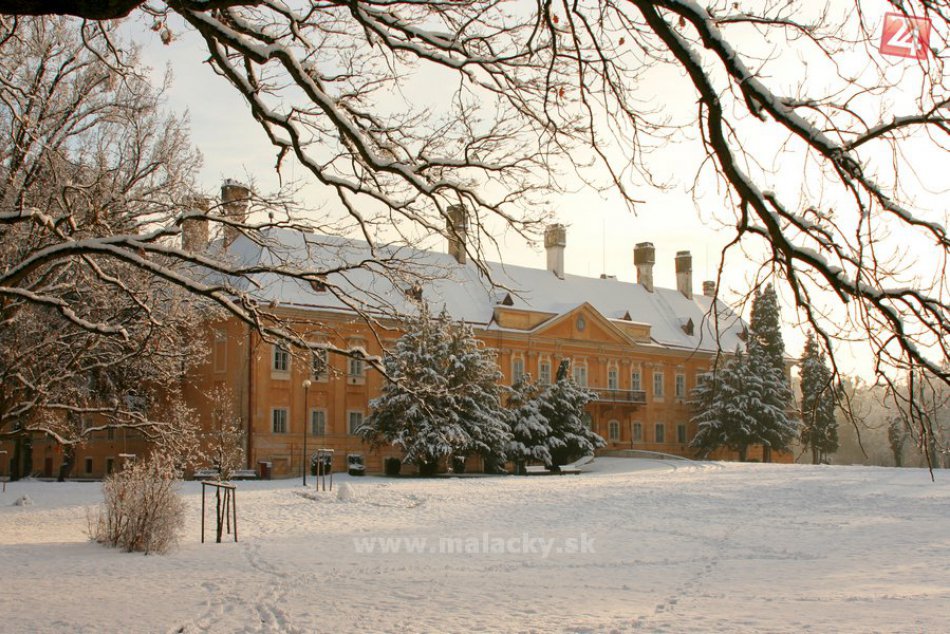 Ilustračný obrázok k článku Kaštieľ v Malackách dostane novú fasádu. Uvažuje sa aj o sobášnej sále či kaviarni