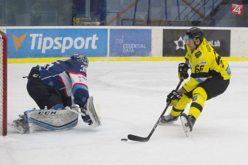 Ilustračný obrázok k článku Obrovské prekvapenie: Nitra na detvianskom ľade vyhrávala o dva góly, domáci otočili