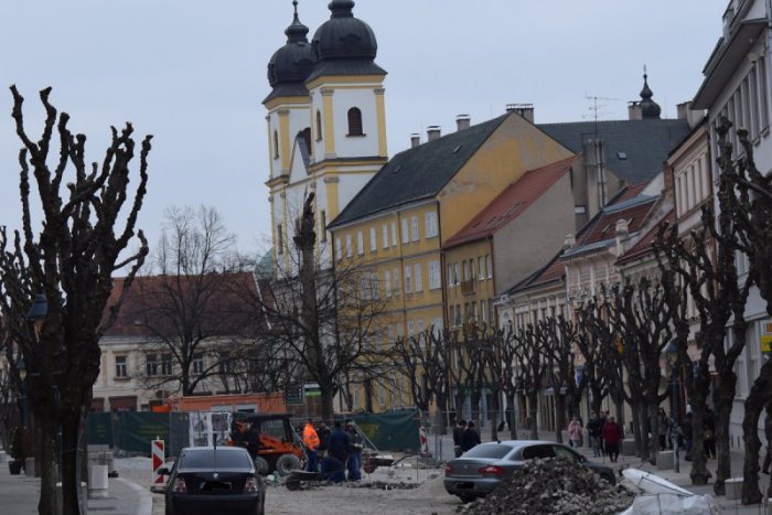 Ilustračný obrázok k článku Osvetlenie na Mierovom námestí: V čom bude jedno z najmodernejších v Európe?