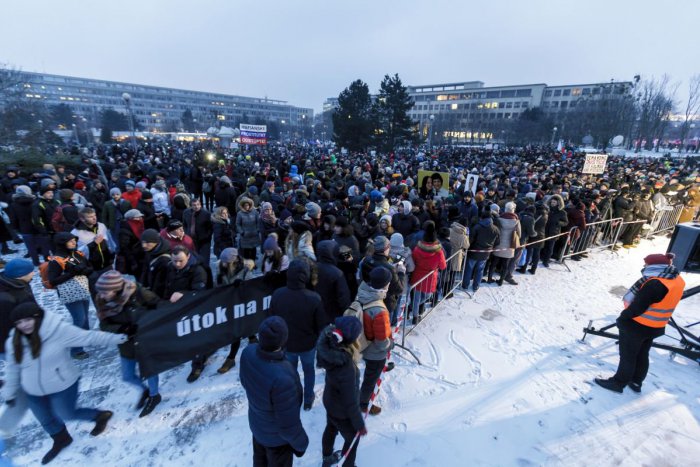 Ilustračný obrázok k článku V piatok sa chystajú protesty: Študenti žiadajú rektorov o udelenie voľna