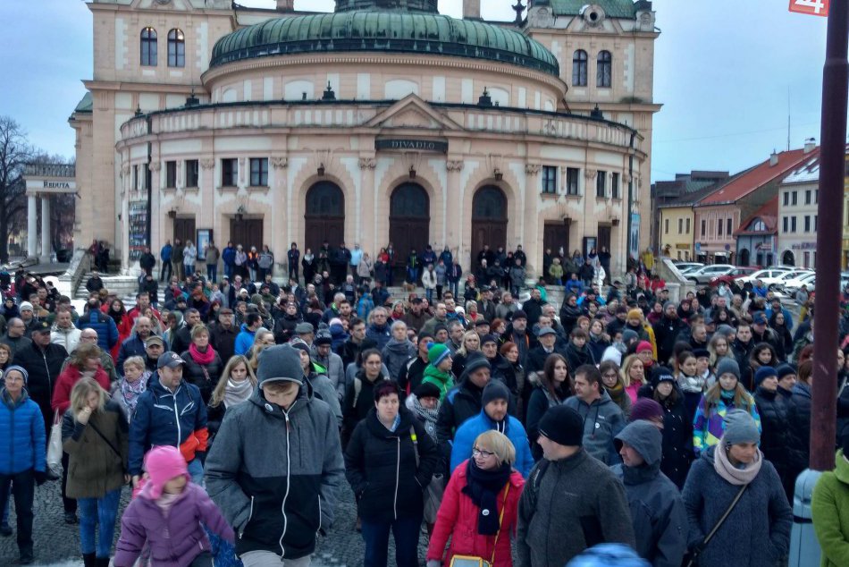 Ilustračný obrázok k článku Ľudia v Spišskej opäť vyjdú do ulíc: Uskutoční sa ďalšie zhromaždenie Za slušné Slovensko
