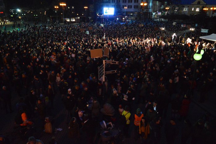 Ilustračný obrázok k článku Zhromaždenie za slušné Slovensko v Žiline: FOTO a VIDEO z námestia