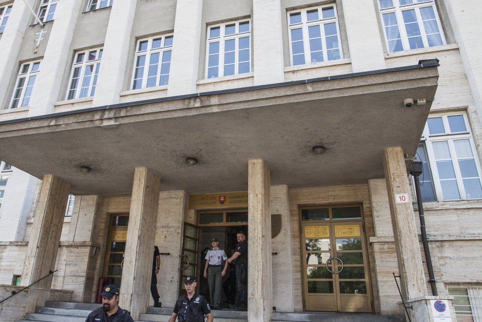 Ilustračný obrázok k článku Martina J. odsúdil súd za brutálnu vraždu v Petržalke na 13 rokov