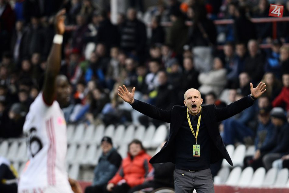 Ilustračný obrázok k článku Ako to je v kauze Trutz? Spartak a Slovan sa vyjadrili jasne!