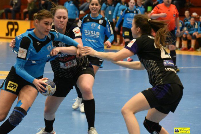 Ilustračný obrázok k článku Cez víkend hádzanárky poľavili: Olomoučanky ich tentoraz premohli