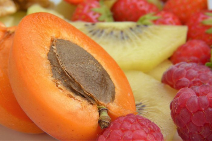 Ilustračný obrázok k článku Úrad upozorňuje na nebezpečný výživový doplnok z marhúľ: Je aj na Slovensku