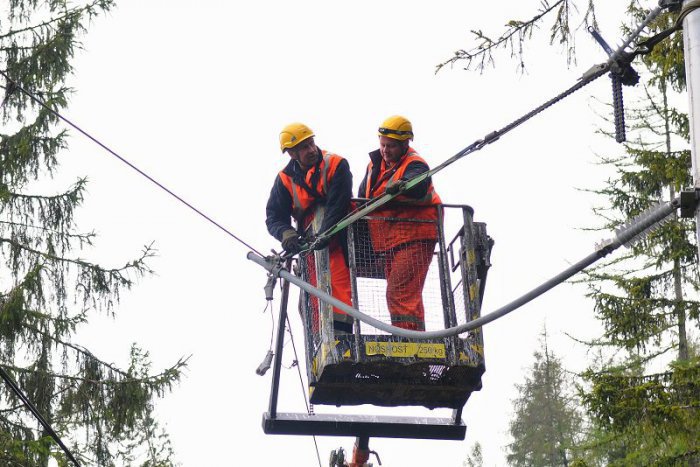 Ilustračný obrázok k článku Výlukové práce železničiarov v úseku Brezno – Podbrezová trvajú ďalej