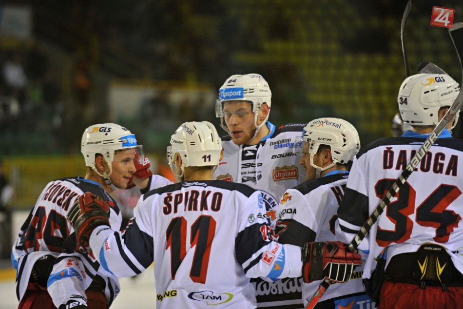 Ilustračný obrázok k článku Petráš sa vrátil do Zvolena, Obdržálek s HKM predĺžil zmluvu