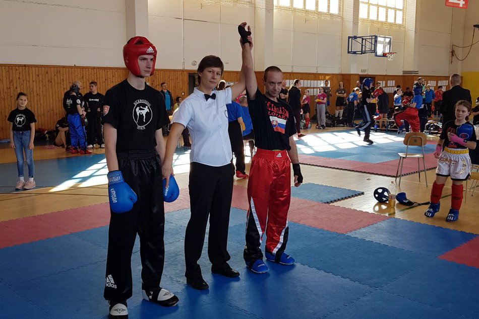Ilustračný obrázok k článku FOTO: Revúcki kickboxeri oslnili výkonmi. Spoločne vybojovali 12 cenných kovov