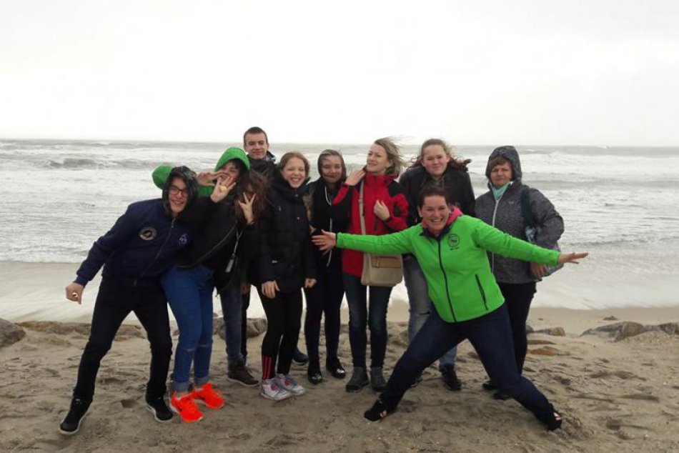 Ilustračný obrázok k článku Žiaci len tak vyvaľovali oči: Ocitli sa pri oceáne a to nie je všetko, FOTO