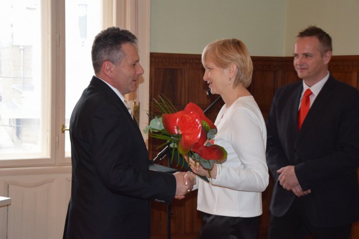 Ilustračný obrázok k článku Mesto ocenilo žilinských pedagógov: Kto všetko si prevzal ceny?