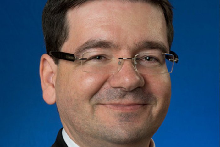 Ilustračný obrázok k článku Zmena v popradskom mestskom parlamente: Poslanec Adrián Kromka sa vzdal mandátu!