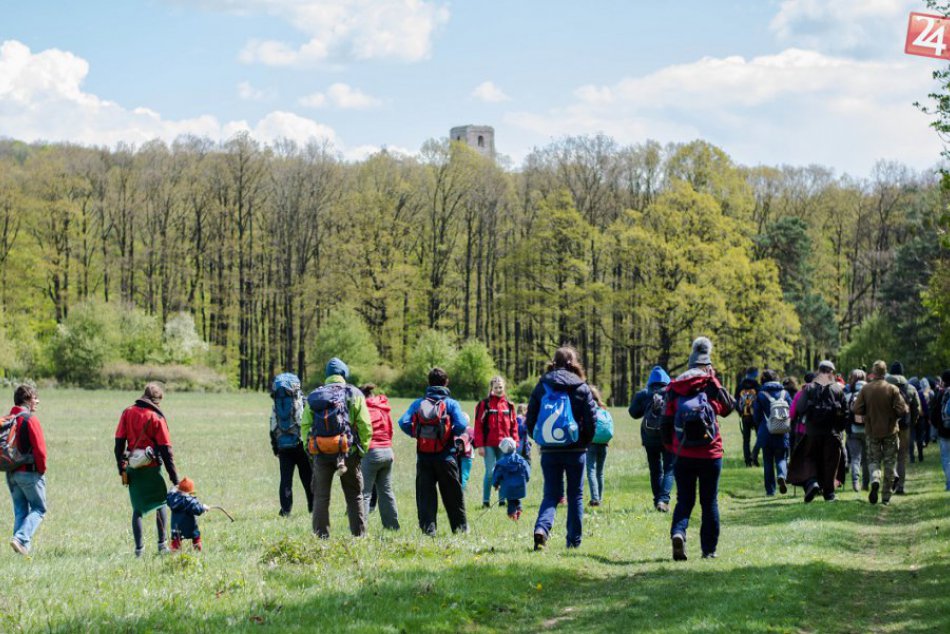 Ilustračný obrázok k článku Púť otvorí sezónu na Katarínke: Cez malebné lesy až k ruinám známeho kostola