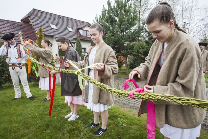 Ilustračný obrázok k článku RANNÁ ŠTVORKA: Veľkonočný pondelok je tu, oslavuje Zita