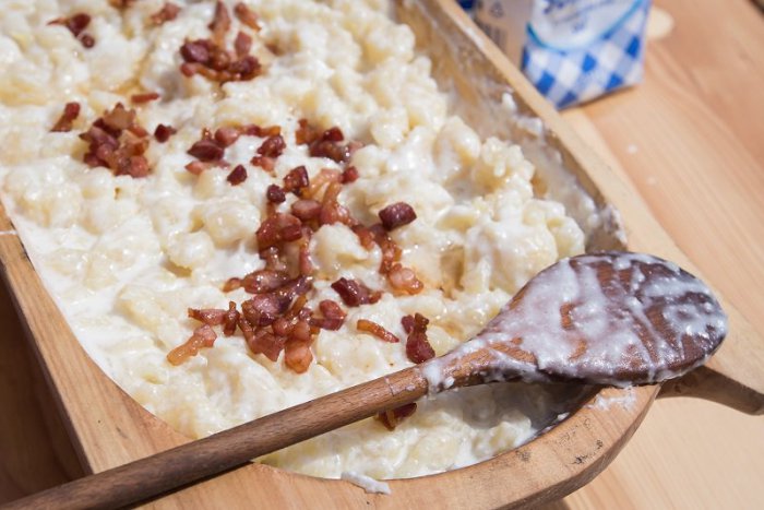 Ilustračný obrázok k článku Maďarskí návštevníci vyhľadávajú z jedál v našom regióne hlavne halušky