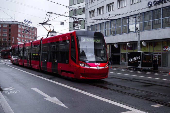 Ilustračný obrázok k článku Dopravný podnik vyhlasuje súťaž o mesačný cestovný lístok!