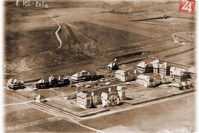 Ilustračný obrázok k článku Vzácne ZÁBERY, ktoré vás dostanú: Stará nemocnica tak, ako si ju nepamätáte