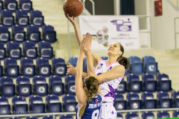 Ilustračný obrázok k článku Basketbalistky v boji o piate miesto: Poprad doma zdolal Nitru v samotnom závere