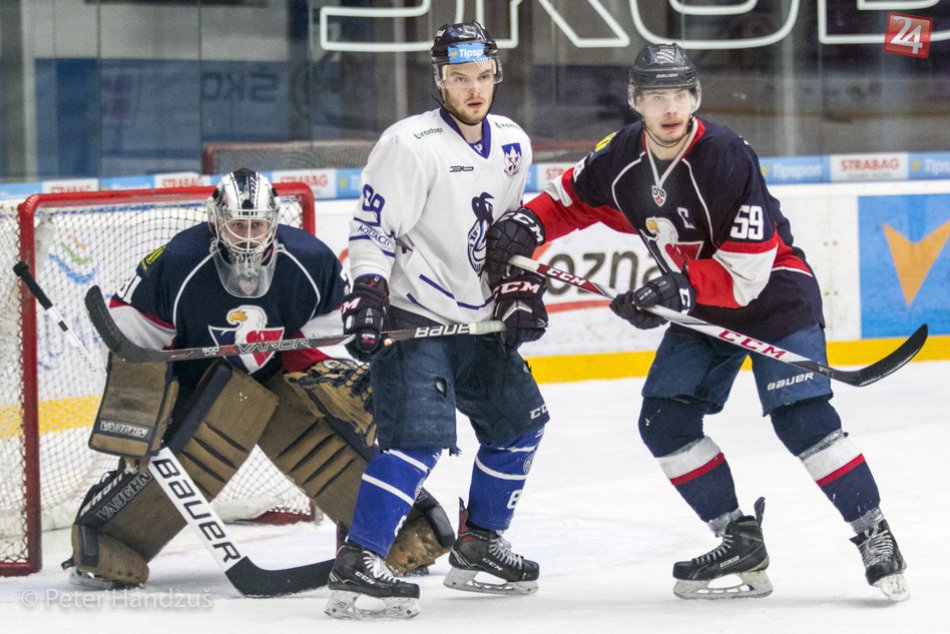 Ilustračný obrázok k článku Juniori si boj o bronz komplikujú: Po domácej prehre s nožom na krku