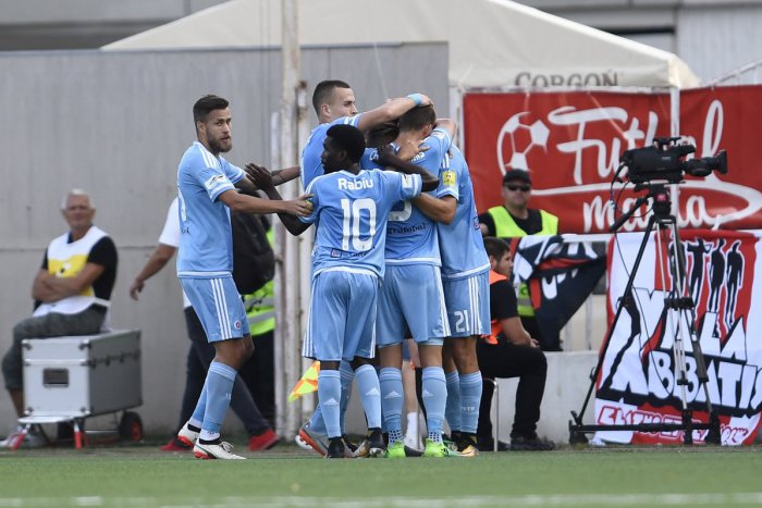 Ilustračný obrázok k článku Tréner AS Trenčín Cifranič: Ďakujem hráčom, že sa snažili zmeniť priebeh hry