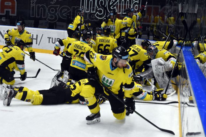 Ilustračný obrázok k článku Detva a Liptovský Mikuláš sa udržali v Tipsport lige: Michalovce a Skalica nepostupujú