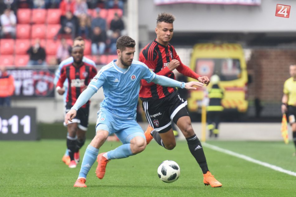 Ilustračný obrázok k článku Fortunaligové zápolenia v kocke: Spartak zvýšil náskok, DAC predbehol Slovan