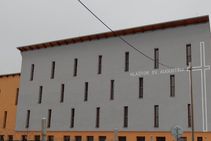 Ilustračný obrázok k článku Do metropoly východu privezú relikvie svätej Rity, patrónky v ťažkých situáciách