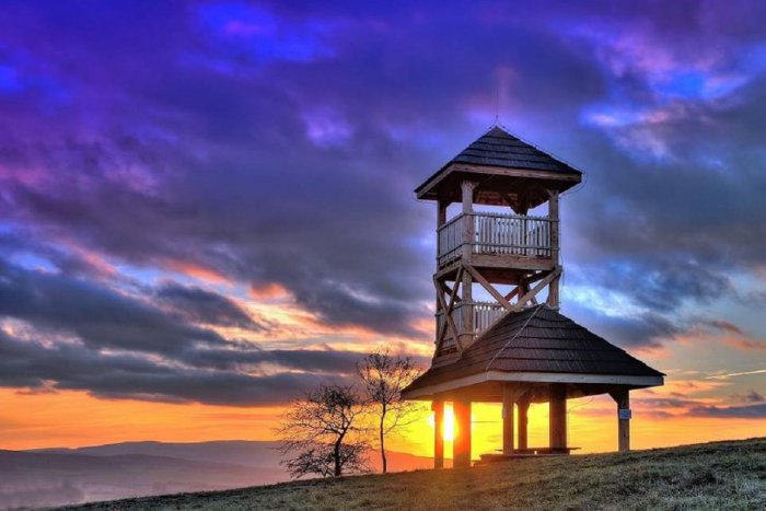 Ilustračný obrázok k článku Rozhliadnite sa po okolí Trenčianskeho okresu: Tieto rozhľadne sú zážitok! FOTO