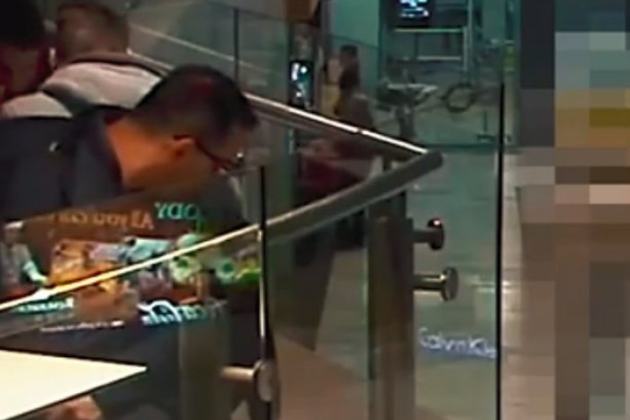 Ilustračný obrázok k článku VIDEO: Dlhoprstí úradujú aj v reštauráciách. Zlodeja "načapala" kamera priamo v akcii