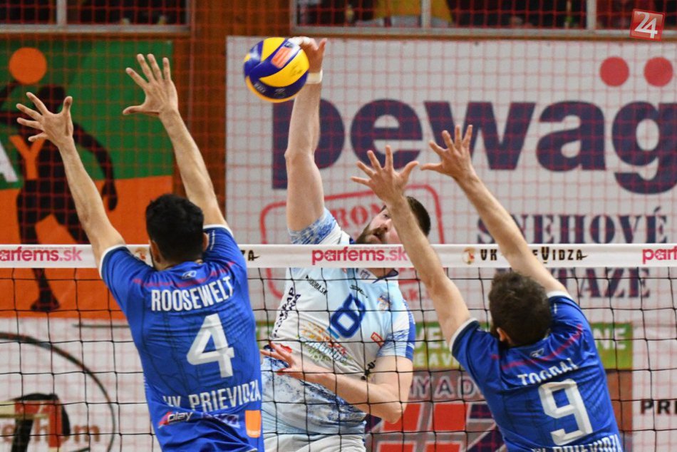 Ilustračný obrázok k článku Volejbalový majster je známy: Nitra si z Prievidze priniesla striebro, FOTO