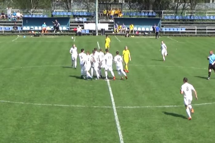 Ilustračný obrázok k článku To sa mu podarilo! Mladý hráč Nitry Mário Baláž takto nachytal brankára, VIDEO