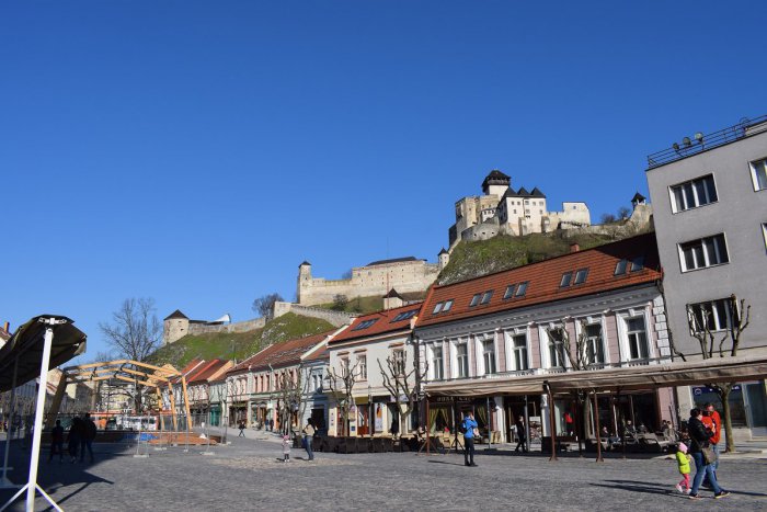 Ilustračný obrázok k článku Vyberte si, čo vás baví: Tipy kam v Trenčíne cez týždeň