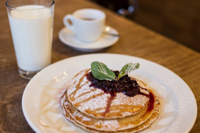 Ilustračný obrázok k článku Kam na raňajky: Vyhľadali sme pre vás miesta, kde sa najete už od siedmej!