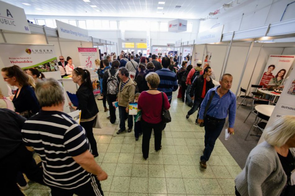 Ilustračný obrázok k článku V Nitre sa začal Job Expo: Ponúka 28-tisíc voľných pracovných miest, FOTO
