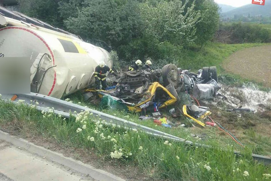 Ilustračný obrázok k článku Tragédia na D1: Vodič  († 33) z okresu Žilina neprežil! FOTO