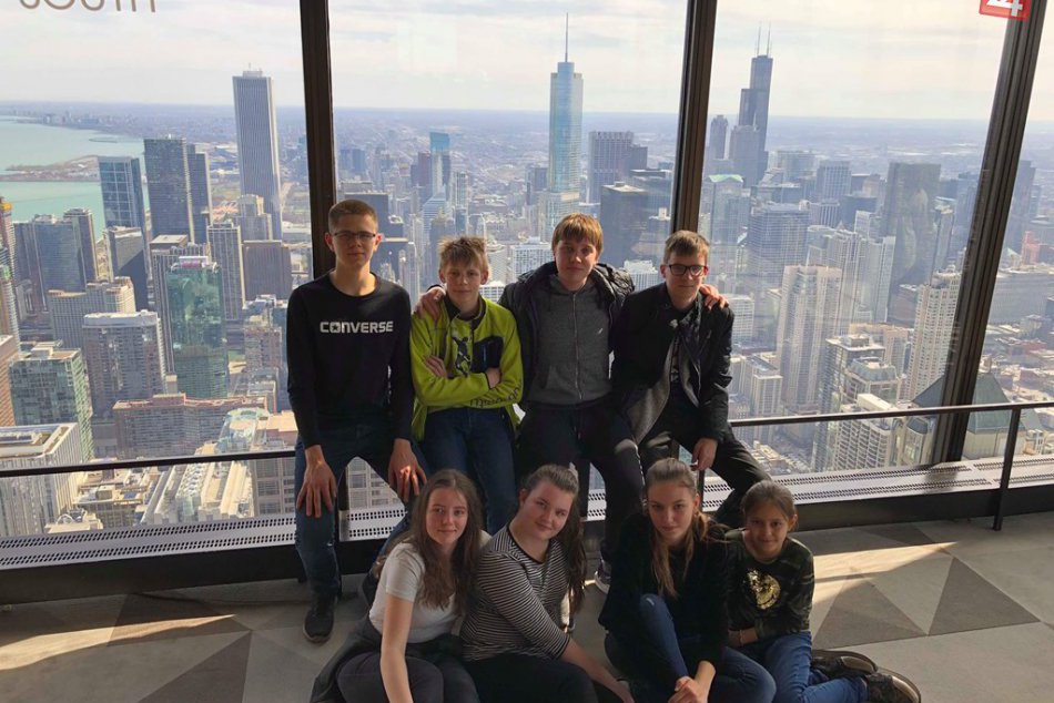 Ilustračný obrázok k článku Trnavskí študenti zahviezdili v USA: Bronzová medaila zo stavania robotov