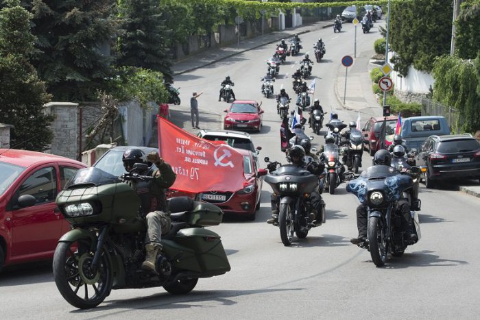 Ilustračný obrázok k článku Do Bystrice a Zvolena mieria Noční vlci. Ich pohyb bude monitorovať polícia