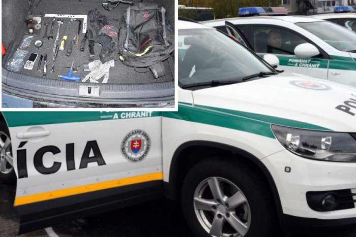 Ilustračný obrázok k článku Na Rybníkovej za pár minút vykradli auto: Trnavskí policajti našli podozrivých