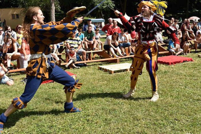 Ilustračný obrázok k článku Deti v Trnave oslávia svoj deň kráľovsky: Boj o princeznú aj streľba z katapultu