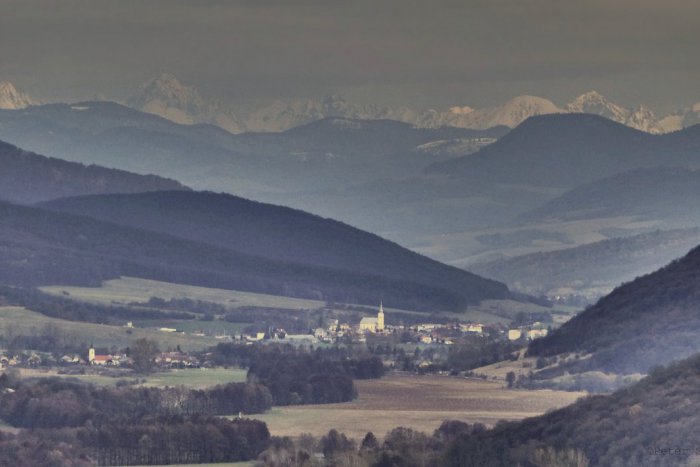 Ilustračný obrázok k článku Relax zaručený: 5 miest v okolí, ktoré počas jari stoja za návštevu