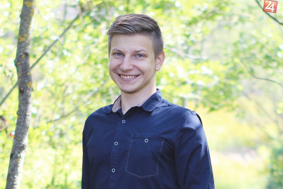 Ilustračný obrázok k článku Zvolenský youtuber Martin boduje. Jeho videá žnú úspechy na internete aj súťažiach