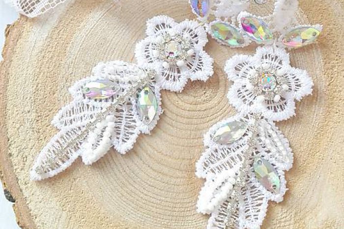 Ilustračný obrázok k článku Handmade Prešovčanky Martiny sa vám zapáči: Vyrába krásne náušnice z čipky!