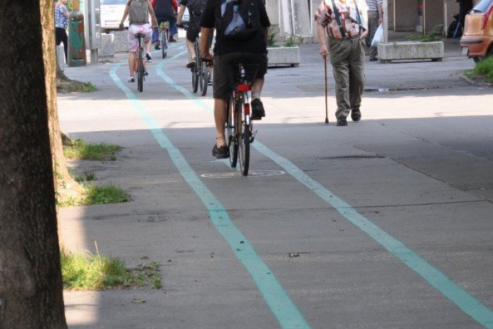 Ilustračný obrázok k článku V Žiline pribudnú nové cyklostojany a cyklopumpa: Kde budú osadené, môžete rozhodnúť aj vy!