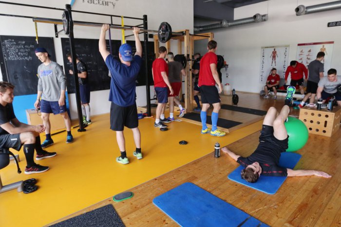 Ilustračný obrázok k článku Bystrickí hokejisti odštartovali letnú prípravu. V mužstve pribudli aj 2 nové tváre