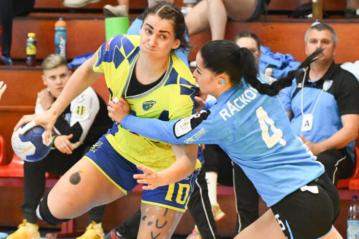 Ilustračný obrázok k článku Šalianske hádzanárky majú striebro: O výhre súperiek rozhodlo šťastie