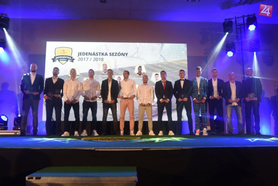 Ilustračný obrázok k článku Jedenástka sezóny: V elitnej zostave dvojica hráčov Spartaka, ocenenie pre El Maestra