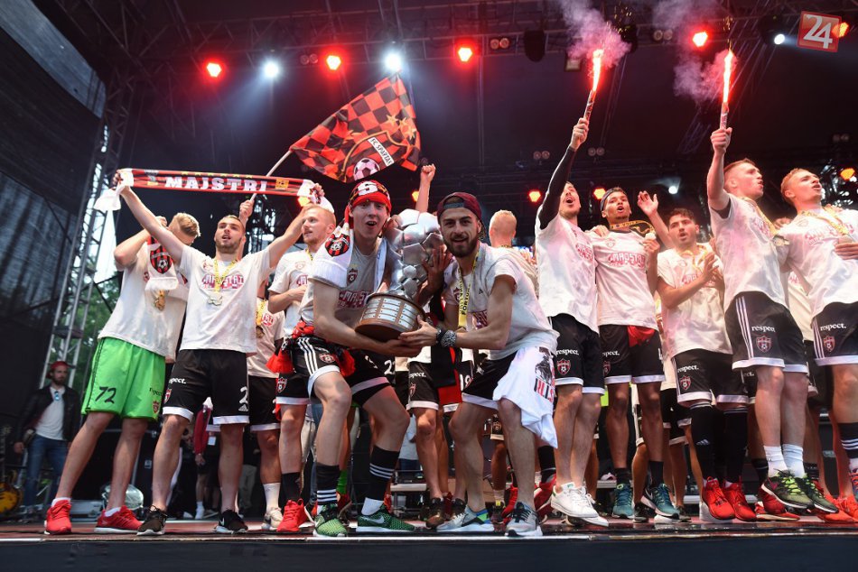 Ilustračný obrázok k článku Titul v ohrození? Polícia vyšetruje škandál vo futbale, v podozrení aj prvenstvo Spartaka