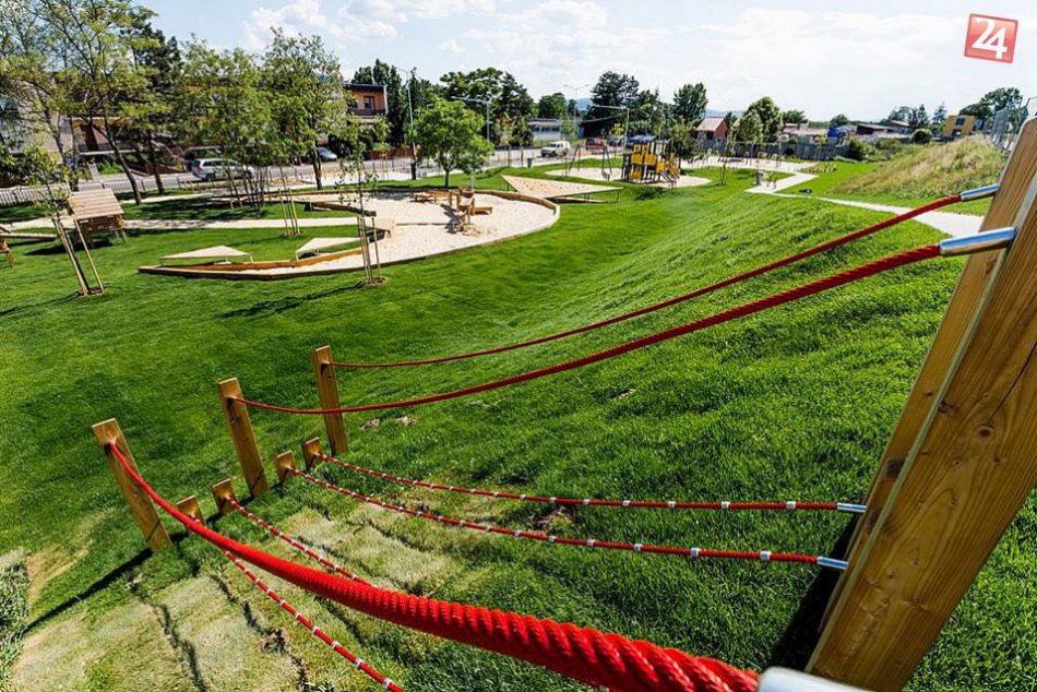 Ilustračný obrázok k článku Slávnostné otvorenie ihriska s vodným svetom: Pestrý PROGRAM pre malých i veľkých